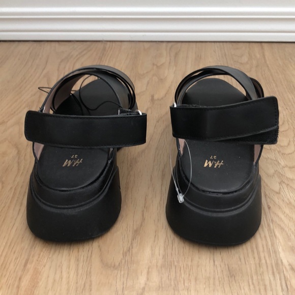 H&M Sandals - Picture 5 of 7